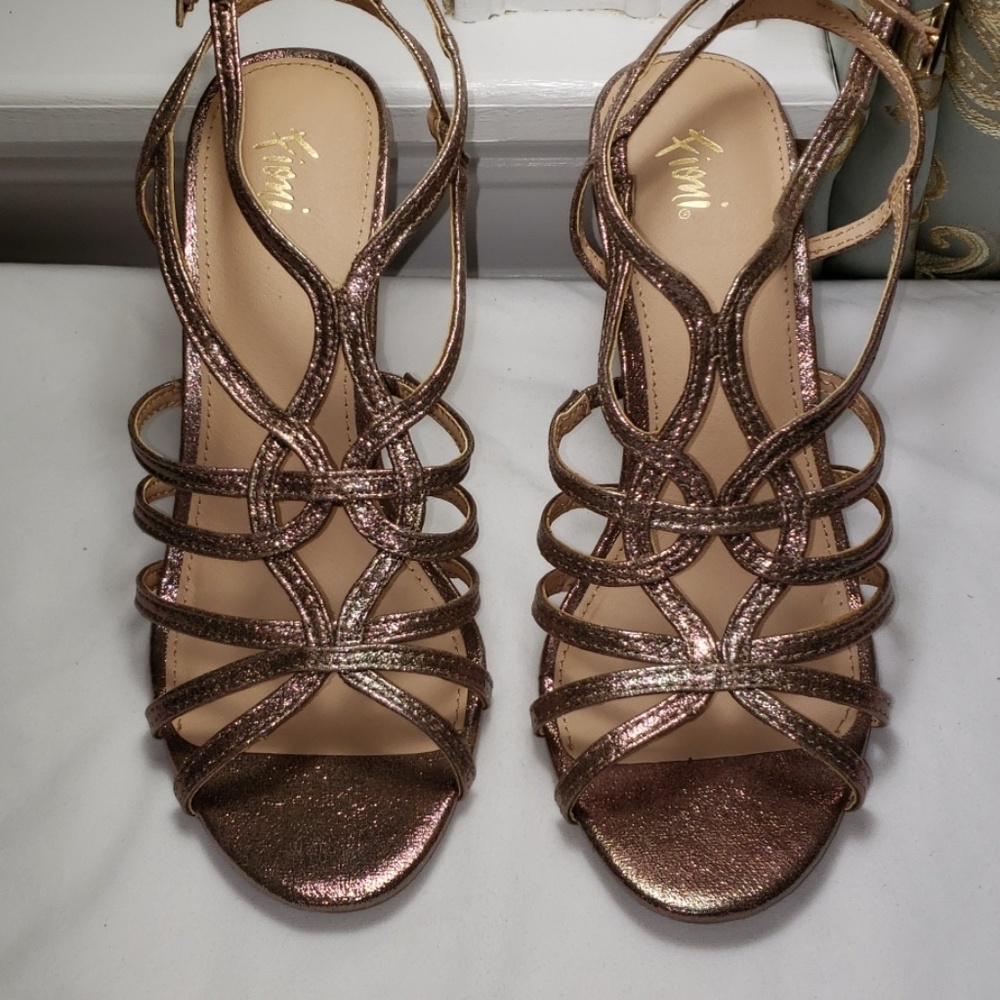 Fioni 7.5 Heels
